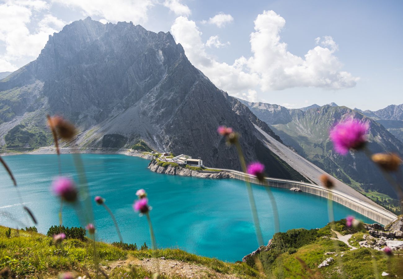 Mountain panorama Vorarlberg with Lünersee