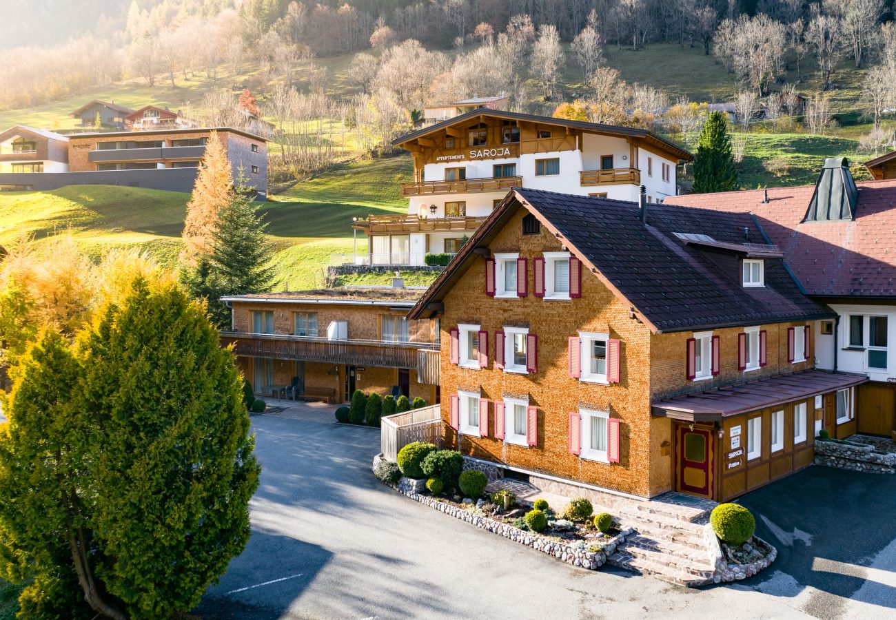 Apartment in Brand - Ferienwohnung Zentral mit Panorama-Sonnenterrasse