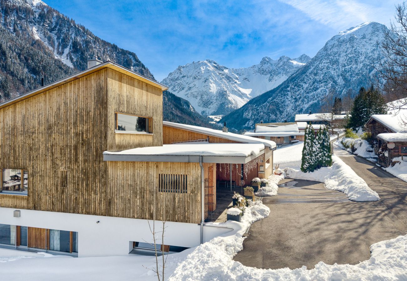 Chalet in Brand - Panorama Chalet Bellavista