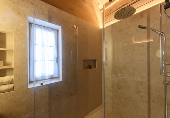 House in Tschagguns - Panorama Deluxe Mountain Hideaway House House in Tschagguns - Panorama Deluxe Mountain Hideaway House