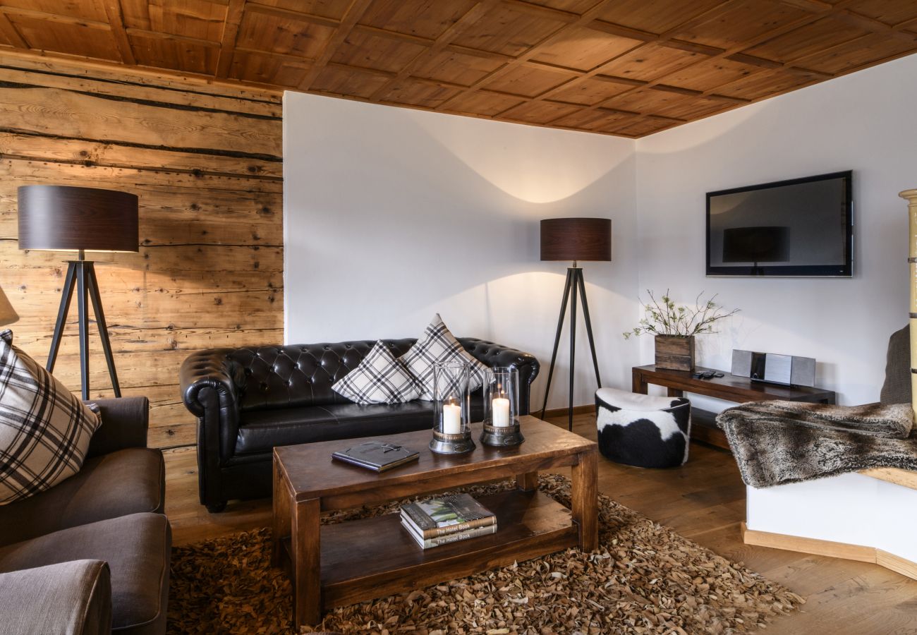 Cabin in Schruns - Vintage Mountain House with Sauna