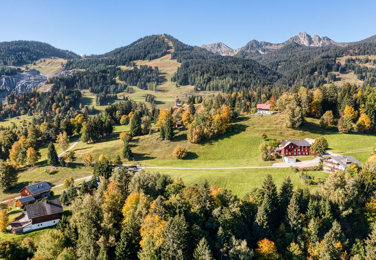 Huis in Bürserberg - Berghaus Tschengla