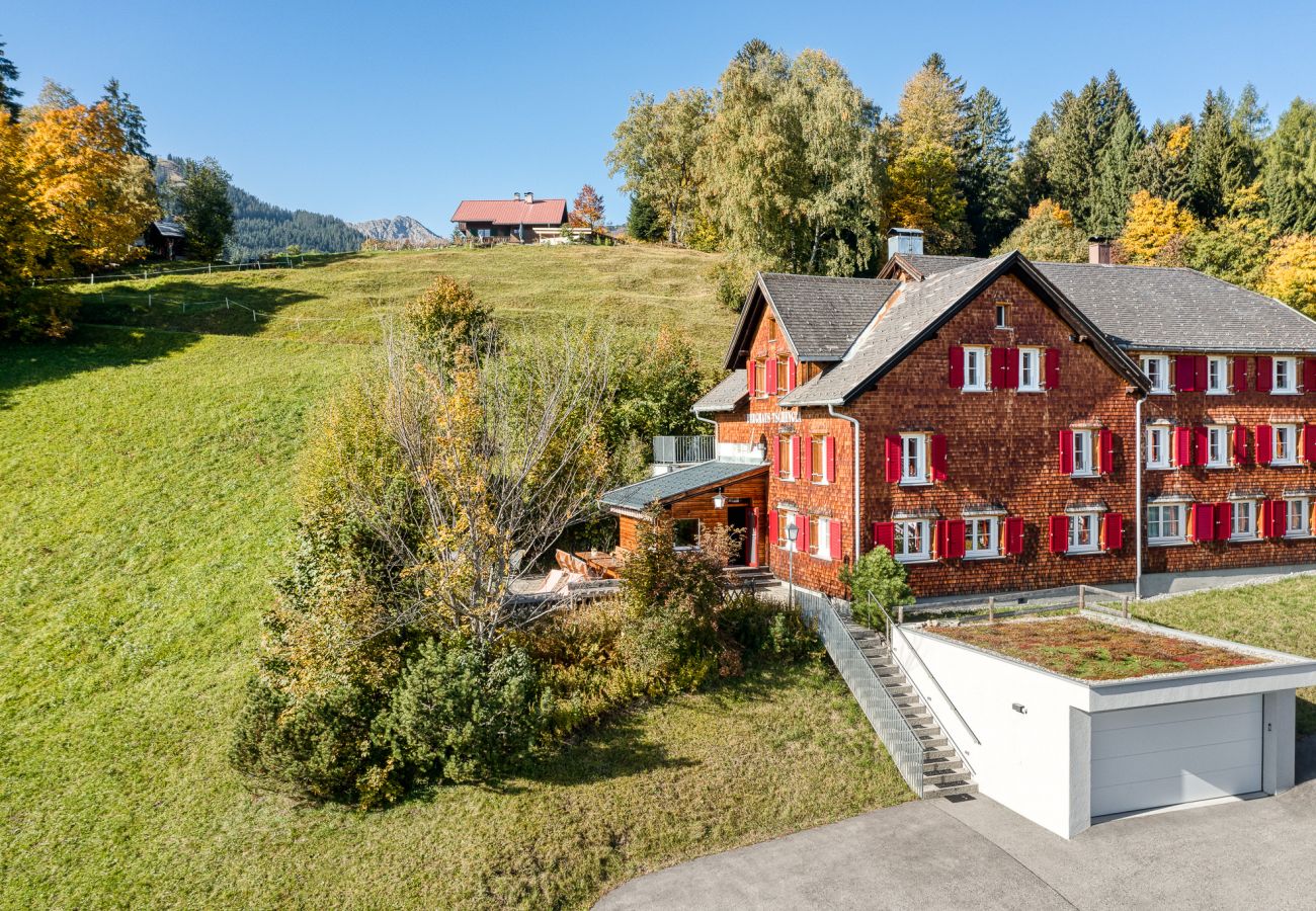 Huis in Bürserberg - Berghaus Tschengla