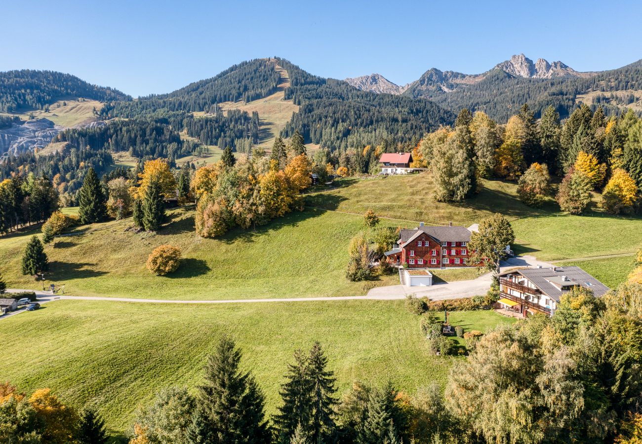 Huis in Bürserberg - Berghaus Tschengla