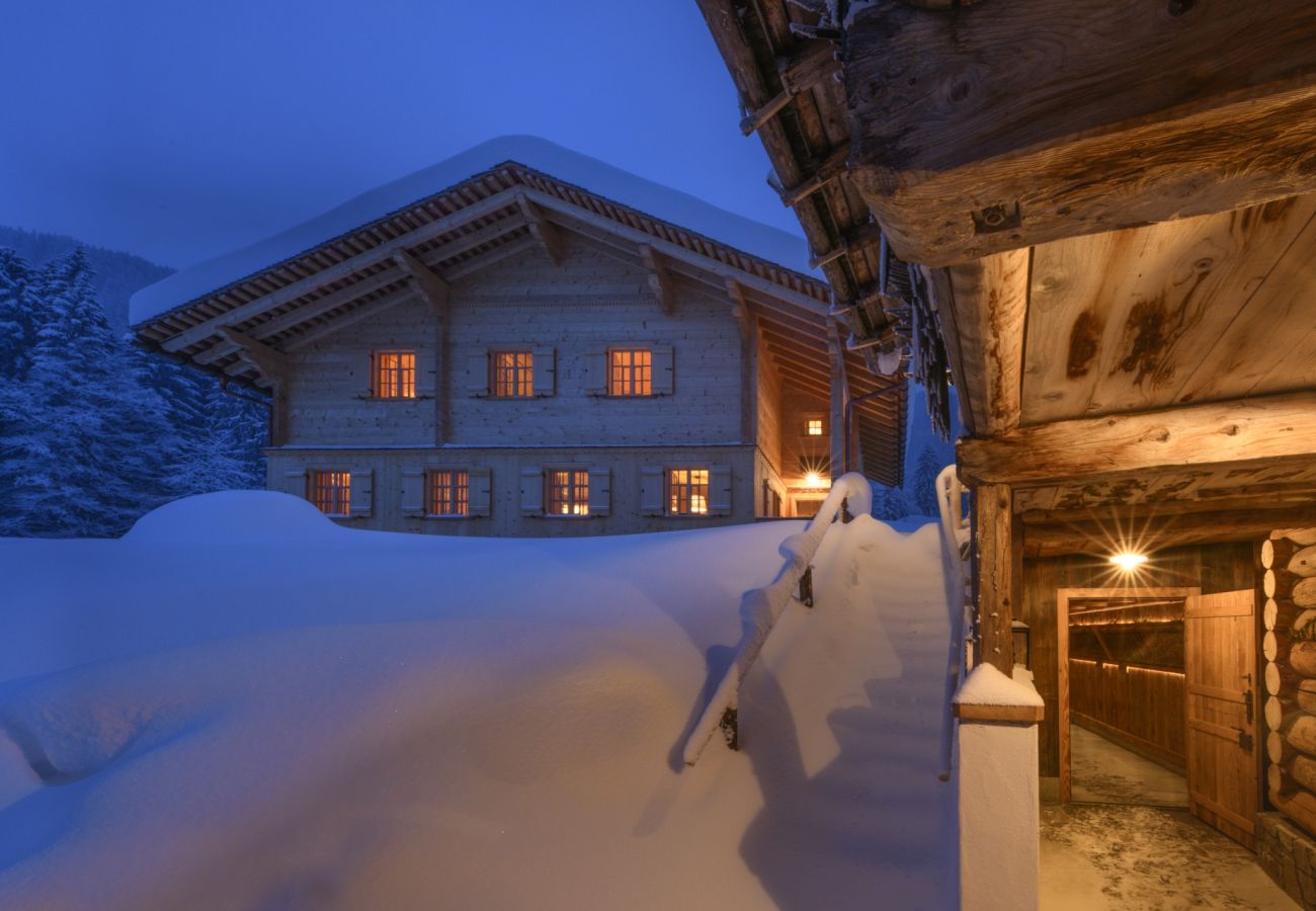 Blockhütte in Tschagguns - Panorama Deluxe Mountain Hideaway House