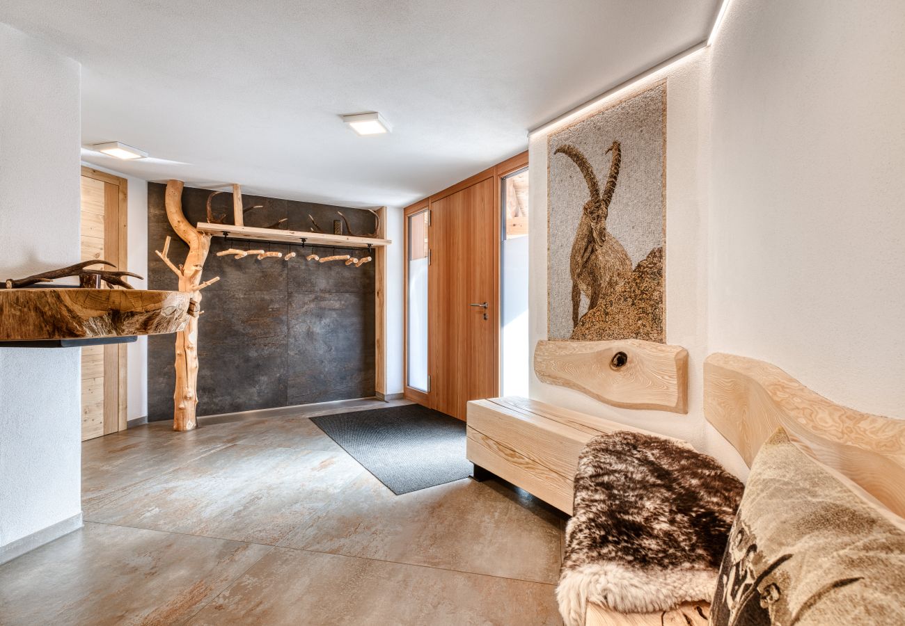 Chalet in Dalaas - Sonnenchalet Bomhuesle