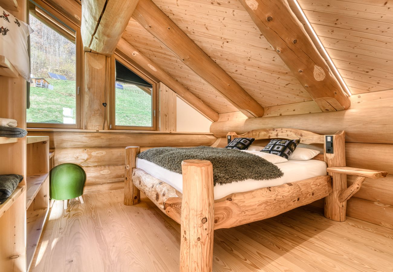 Chalet in Dalaas - Sonnenchalet Bomhuesle