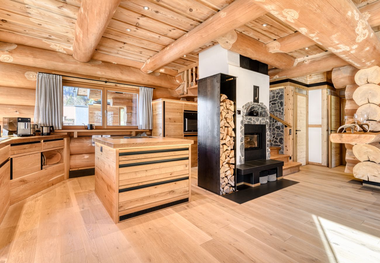 Chalet in Dalaas - Sonnenchalet Bomhuesle
