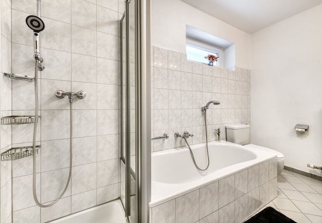Ferienwohnung in Braz - Gartenferienwohnung Arlberg Ferienwohnung in Braz - Gartenferienwohnung Arlberg